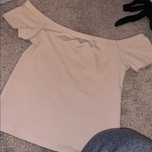 Off the shoulder crop